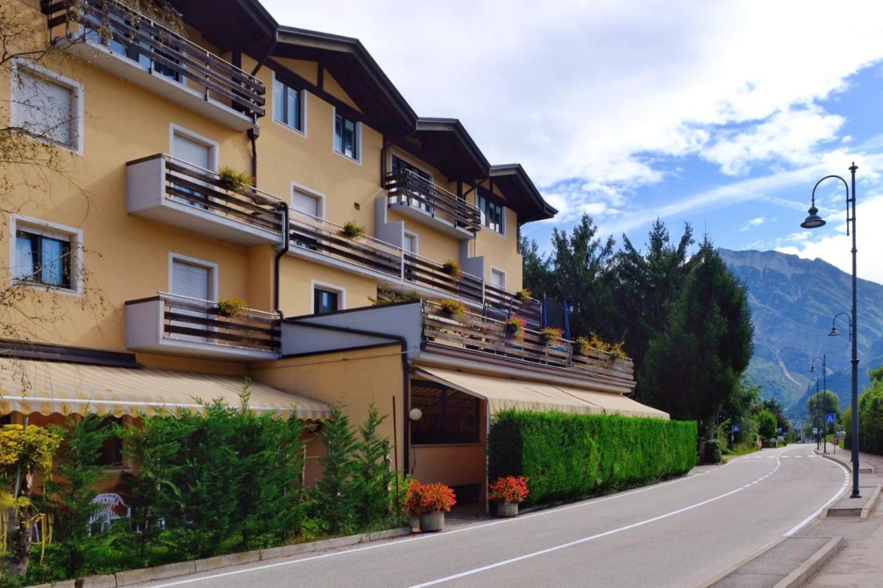 Hotel Dolomiti 레비코온천 외부 사진