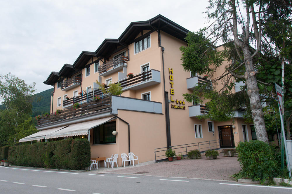 Hotel Dolomiti 레비코온천 외부 사진